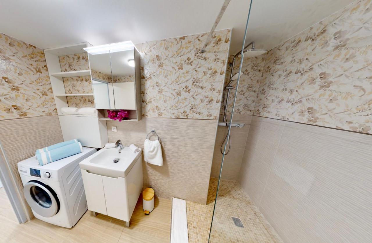Ferienwohnung Les Lauriers - Piscine Sur Le Toit - Anse Marcel Exterior foto
