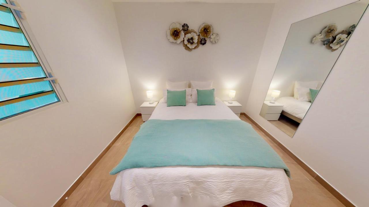 Ferienwohnung Les Lauriers - Piscine Sur Le Toit - Anse Marcel Exterior foto